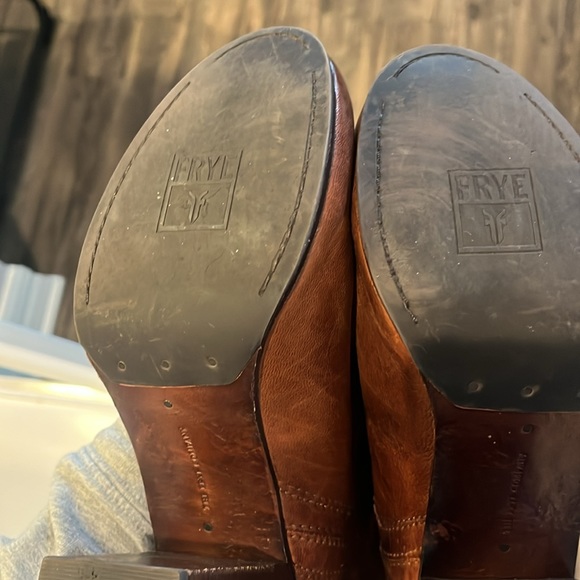 Tan Frye boots - Picture 5 of 5